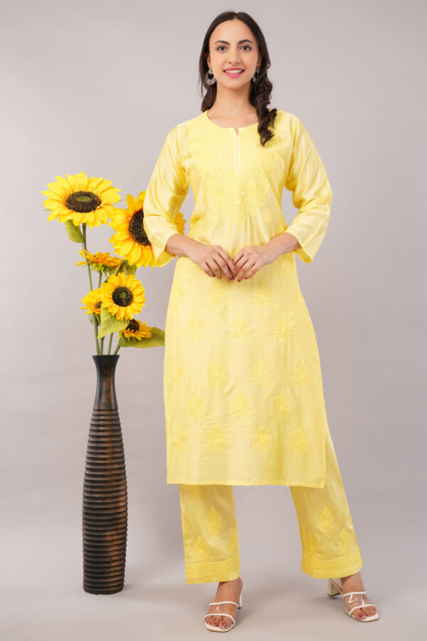 chikankari kurta set for women