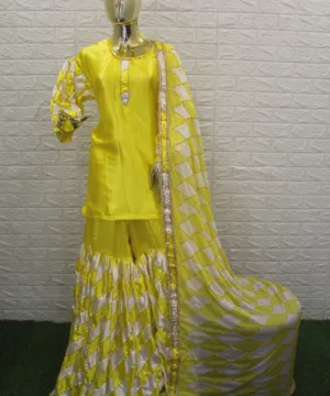 Chatapati Gharara